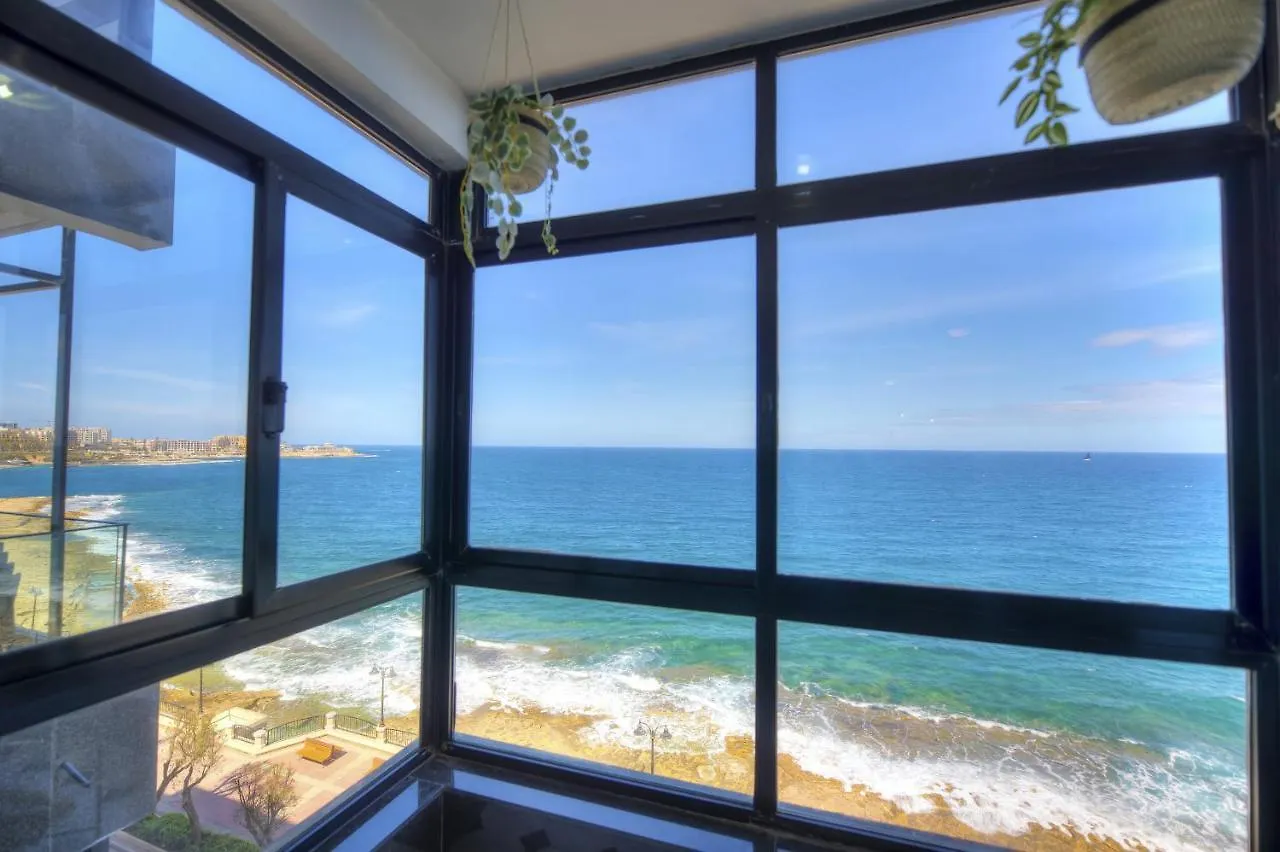 Beautifully Furnished Seafront 4 Bedrooms Goslm-4 Sliema Malta