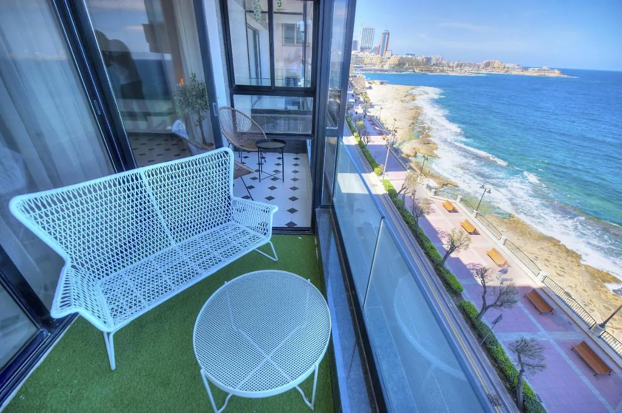 Beautifully Furnished Seafront 4 Bedrooms Goslm-4 Sliema