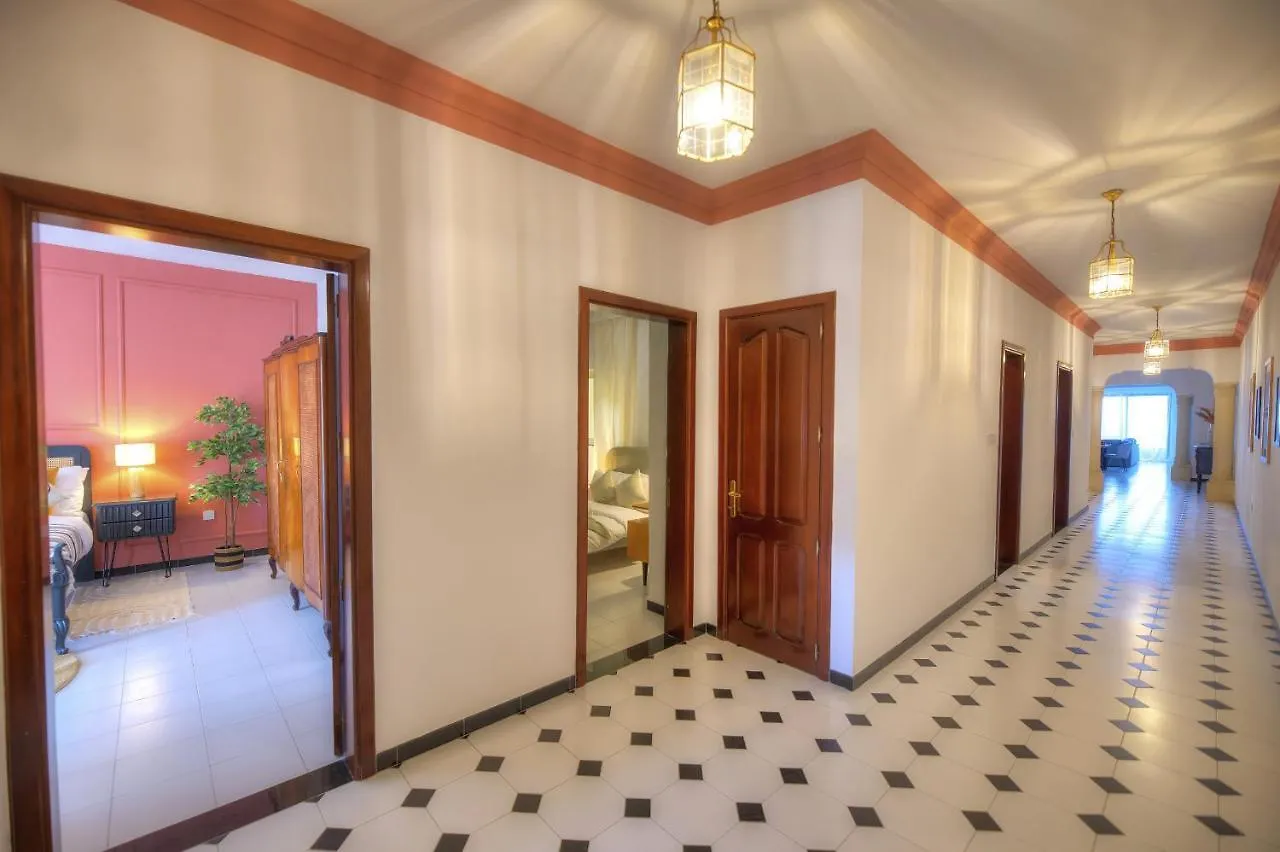 Beautifully Furnished Seafront 4 Bedrooms Goslm-4 Sliema