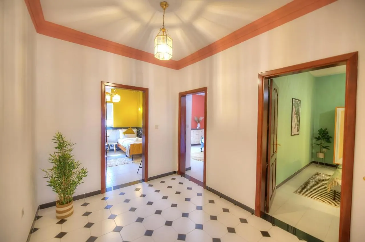 Beautifully Furnished Seafront 4 Bedrooms Goslm-4 Sliema 0*,  Malta
